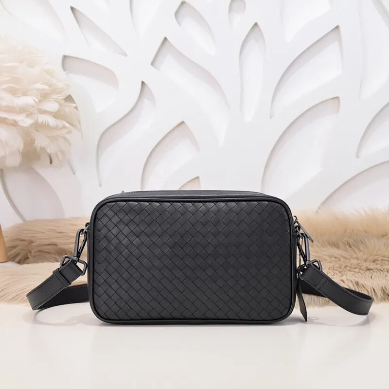 All categories 💚 Top version men’s bags 💚 BV 2024 new BV crossbody bag